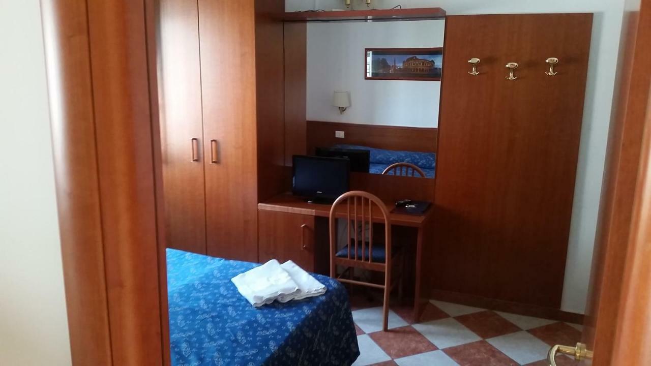 Filiberto Apartment ローマ エクステリア 写真